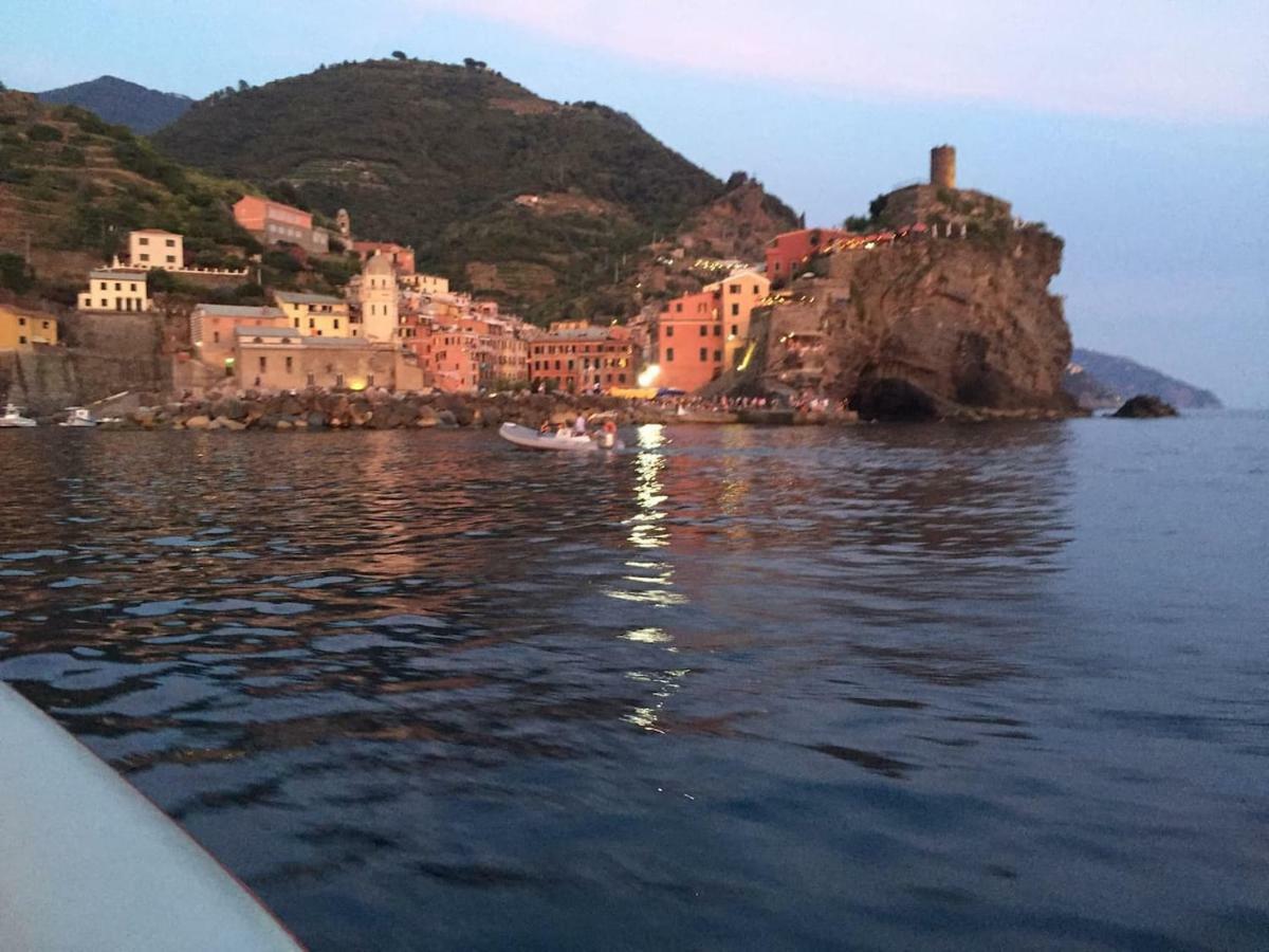 Tavernetta 109 Terrazza Tra Le 5 Terre E Portofino เดวามารีนา ภายนอก รูปภาพ